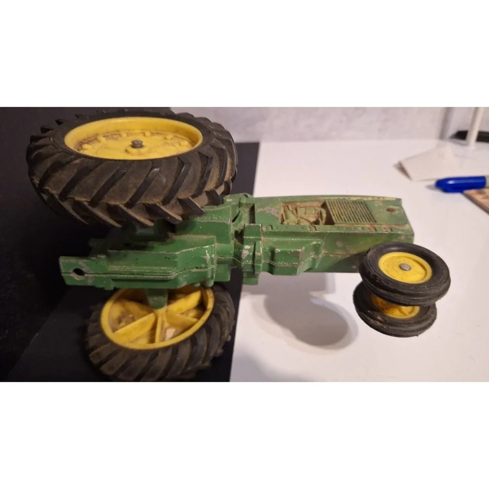 VINTAGE ERTL JOHN DEERE 5020 TRACTOR 1/16 SCALE DIECAST FARM TOY